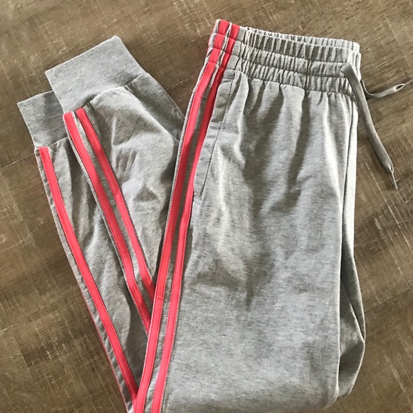 New Adidas Sweatpants S - Picture 4 of 4